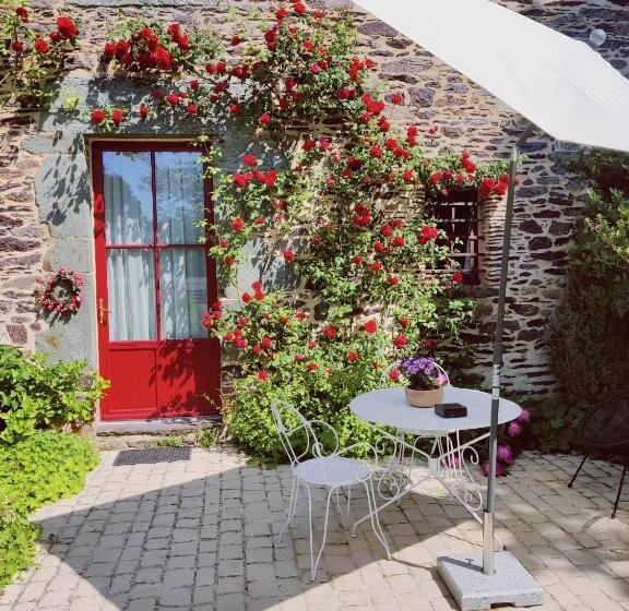 ベッドアンドブレックファースト Manoir Le Courtillon