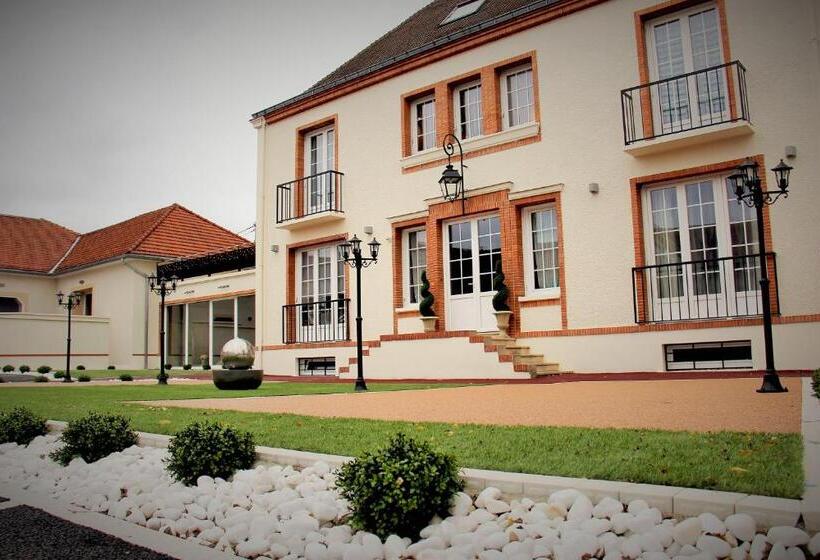 تختخواب و صبحانه Villa Louis Victor