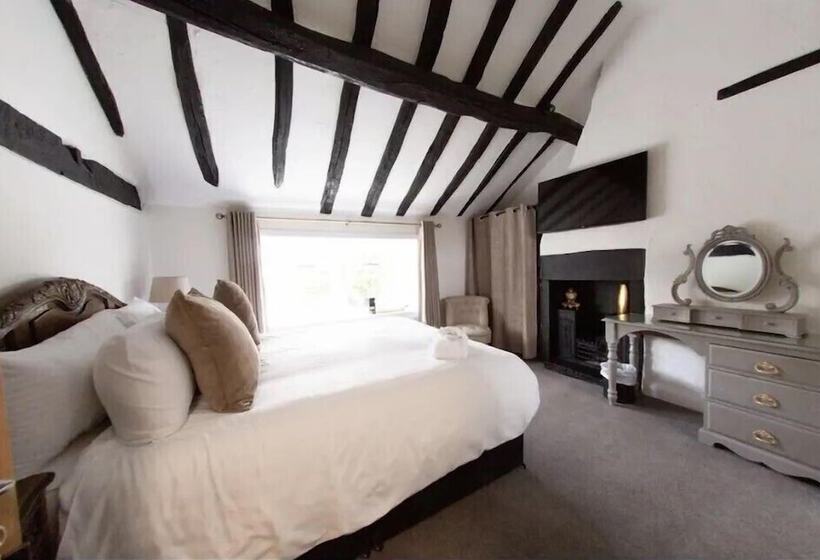 Black Horse Inn