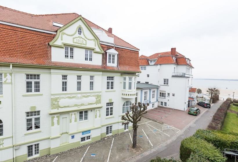 בית מלון כפרי Atlantic Travemünde