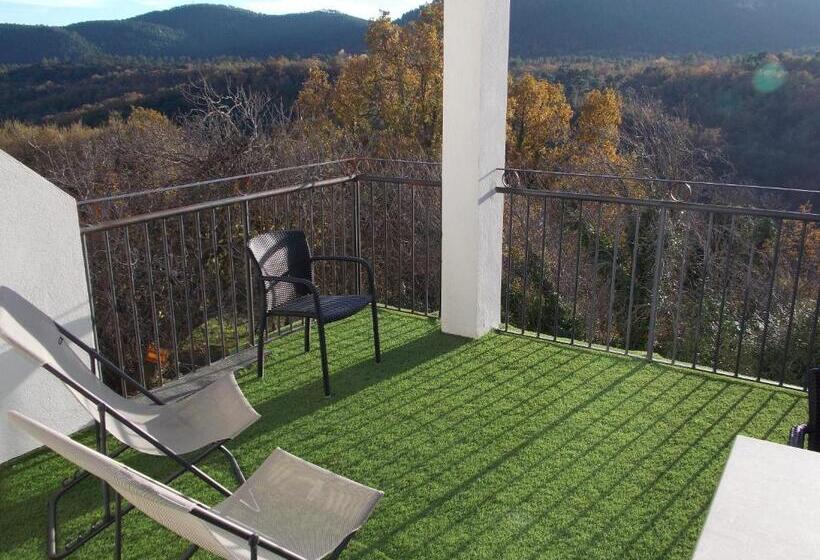 فندق Au Relais Provencal
