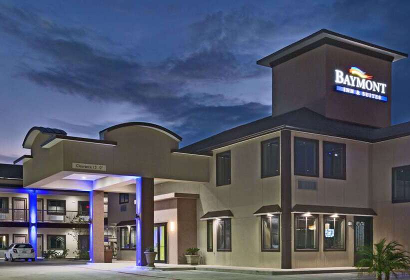 هتل Baymont By Wyndham Bryan College Station