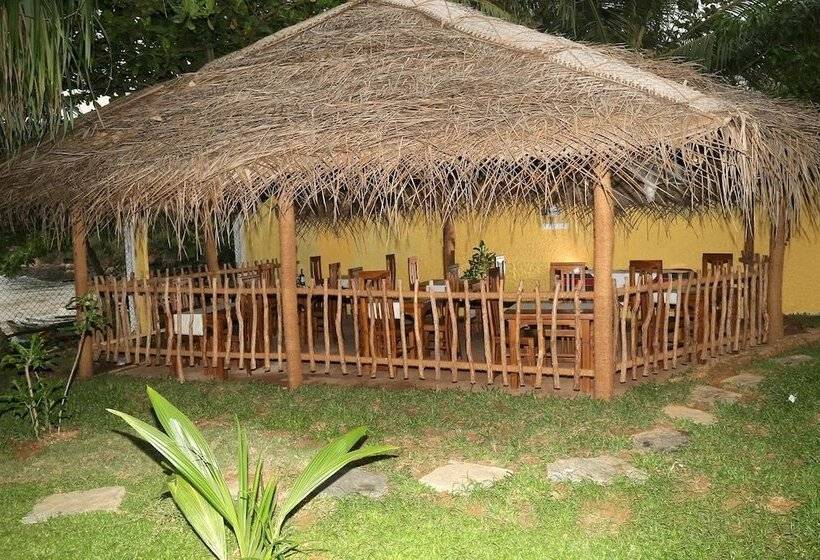 Отель Beach Villa Lanka