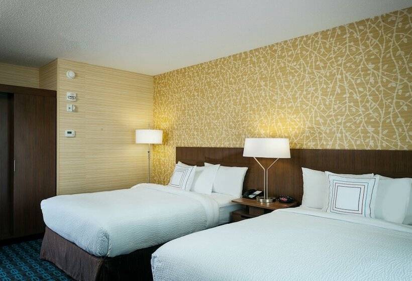 Отель Fairfield Inn & Suites By Marriott Tacoma Dupont