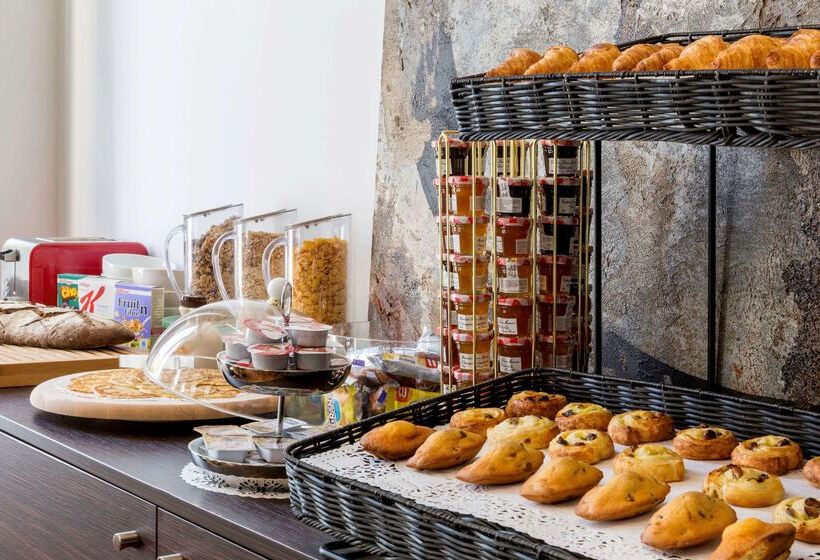 בית מלון כפרי Domaine De Montjoie   Toulouse   Bw Premier Collection