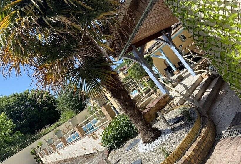 هتل Le Relax
