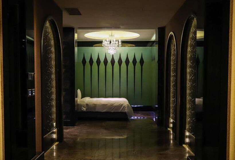 Allur Boutique Motelyilan Branch