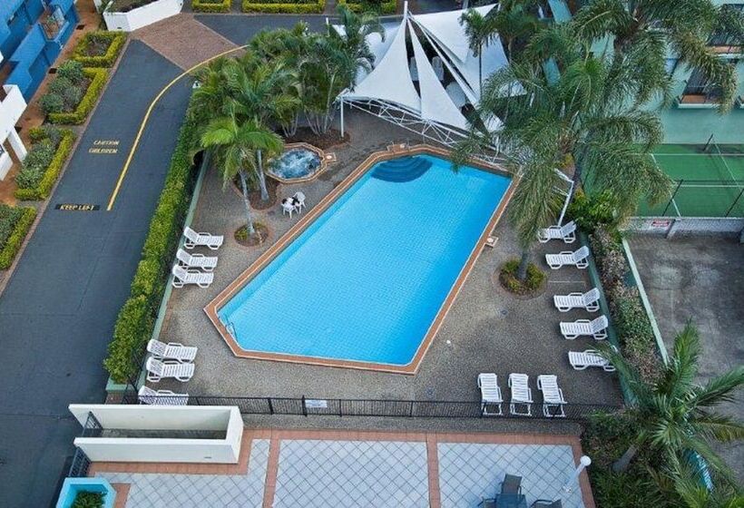 Aqualine Apartments