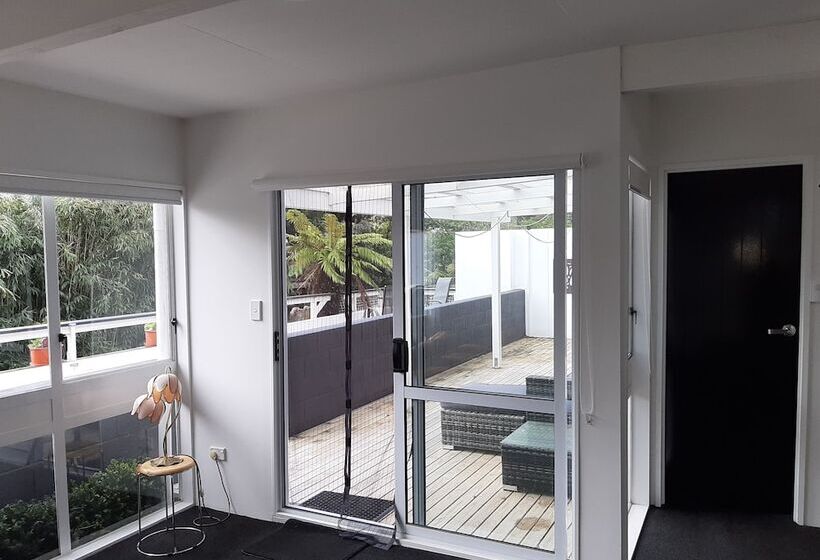تختخواب و صبحانه A Bit Of New York In Whanganui Home Stay