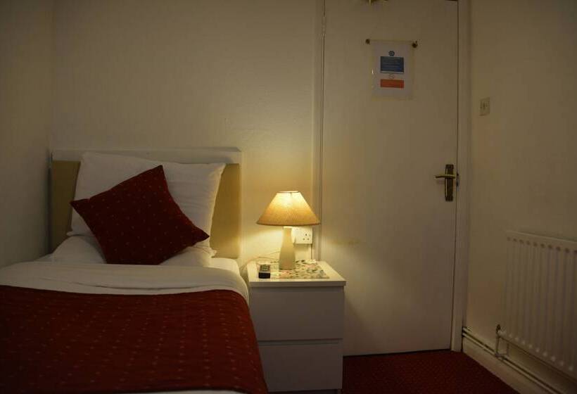 تختخواب و صبحانه Bow Guest House