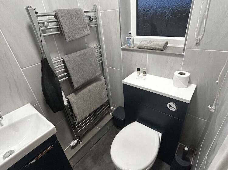 مبيت وإفطار Church Farm Guest House