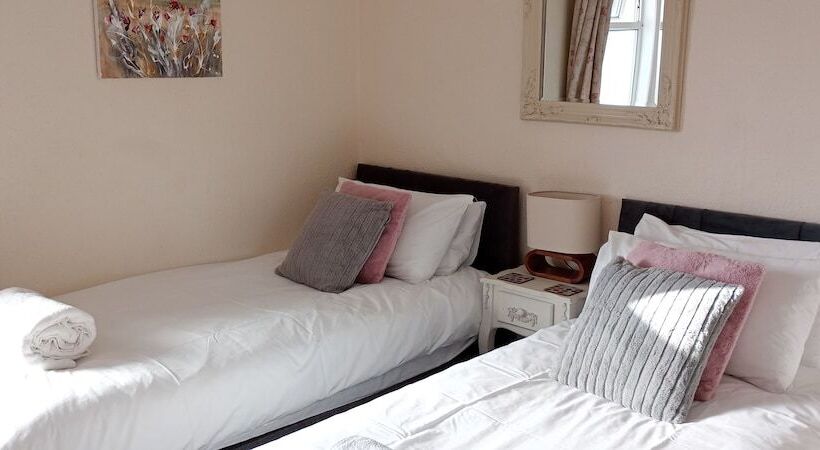 Bed and Breakfast Durham House