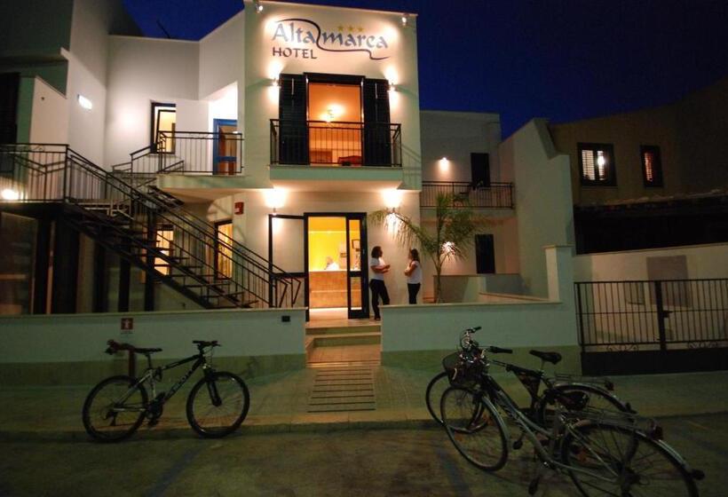 هتل Altamarea