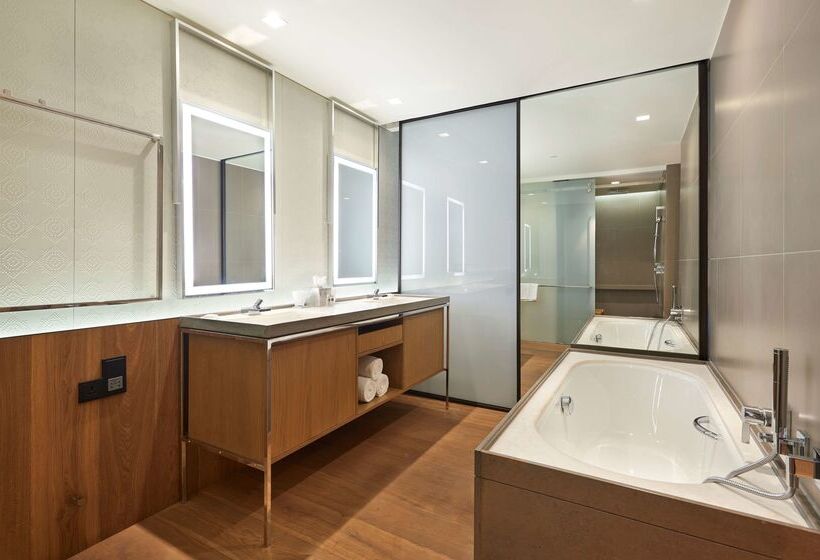 هتل Andaz Delhi, By Hyatt