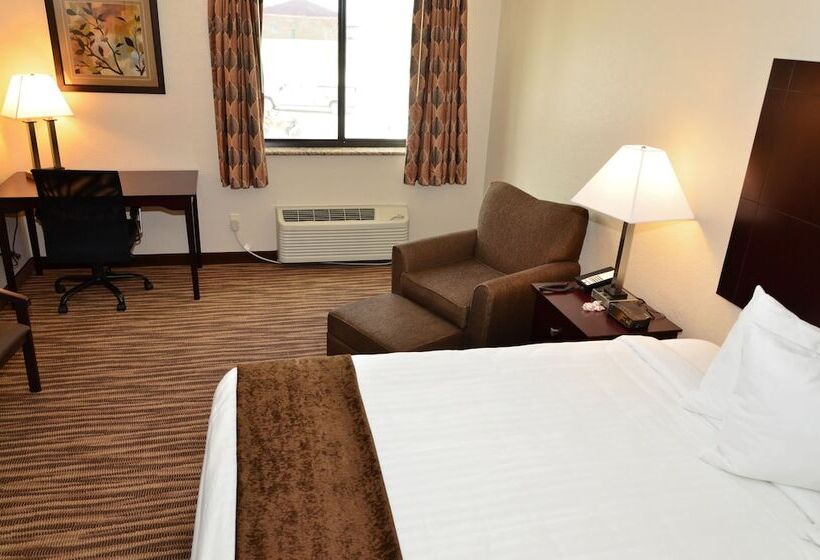 فندق Cobblestone Inn & Suites   Clarion