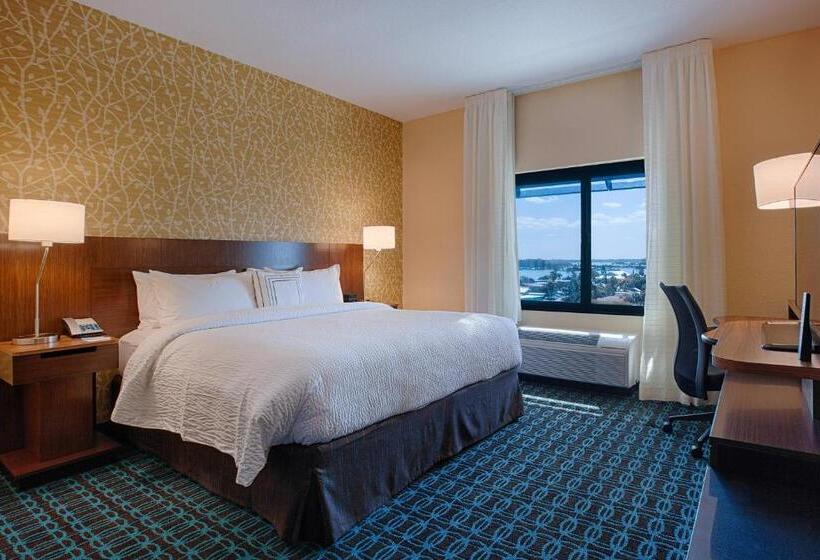 هتل Fairfield Inn & Suites By Marriott Clearwater Beach