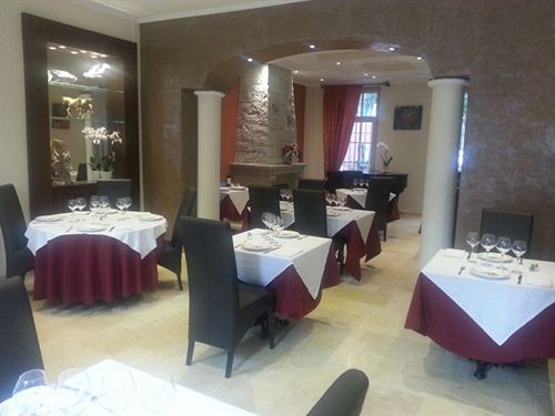 호텔 Hostellerie De Cotignac