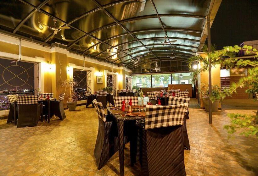 Отель Sivaraj Inn Salem