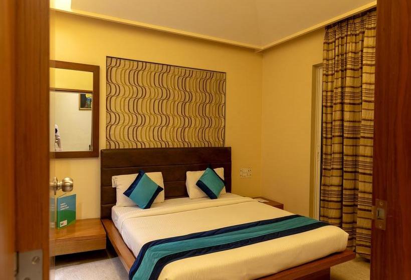 בית מלון כפרי Treebo Guest House