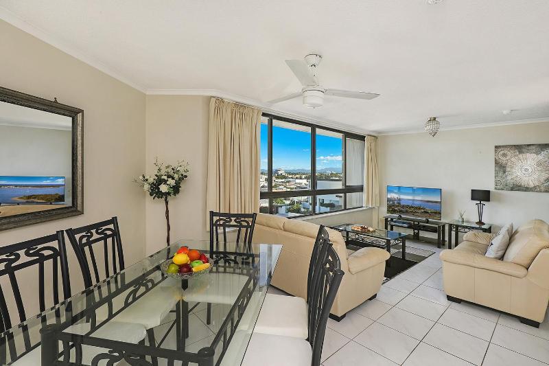 Palmerston Tower On Southport Broadwater