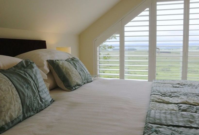 بنسيون Carraw Bed & Breakfast