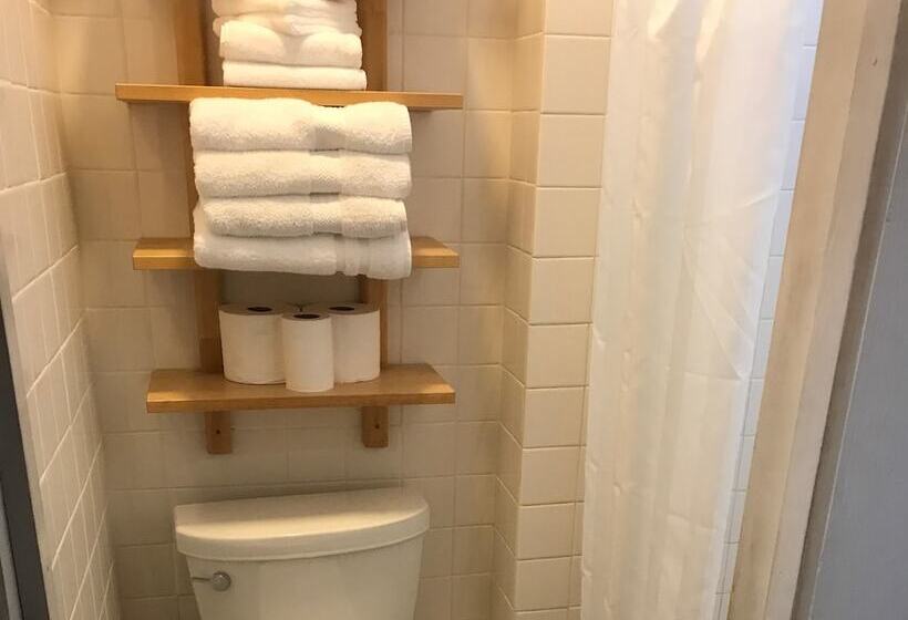 پانسیون Sanborn Guest House