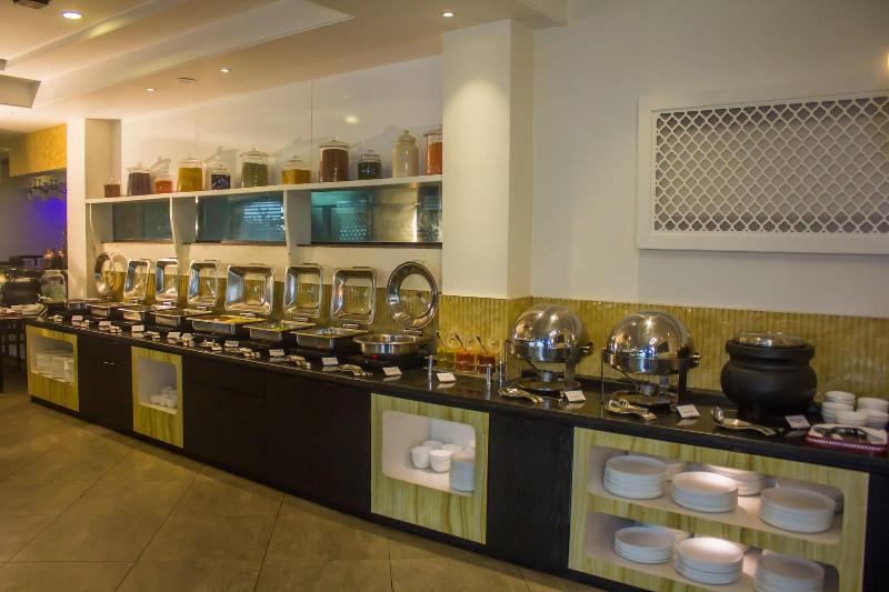 منتجع Club Mahindra Hatgad