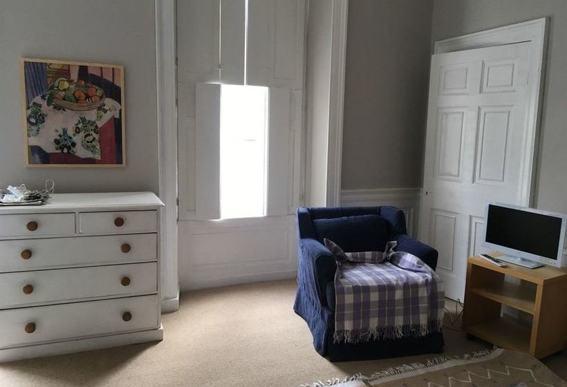 تختخواب و صبحانه Orkney Guest House