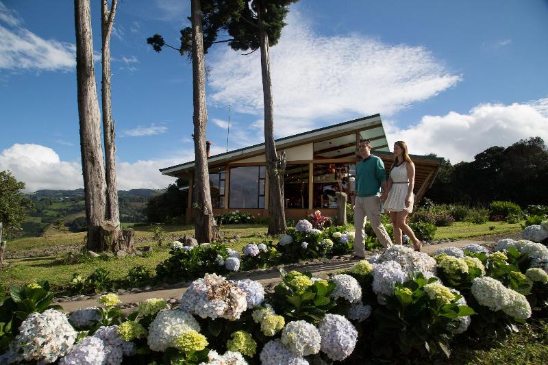 فندق فئة نجمة واحدة Chayote Lodge