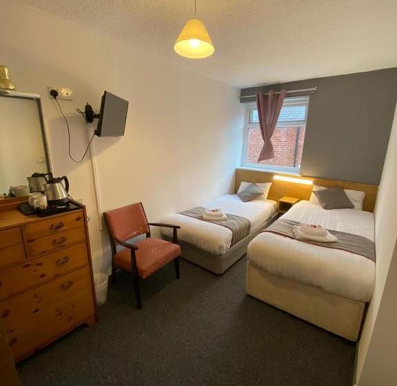 Fotos del hotel Alumhurst:  9