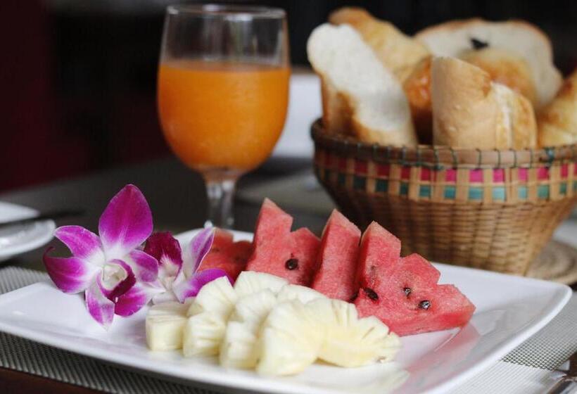 Fotos del hotel Cambana D'angkor Suites:  32