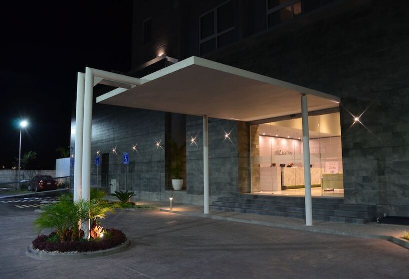 هتل Casa Inn Business Irapuato