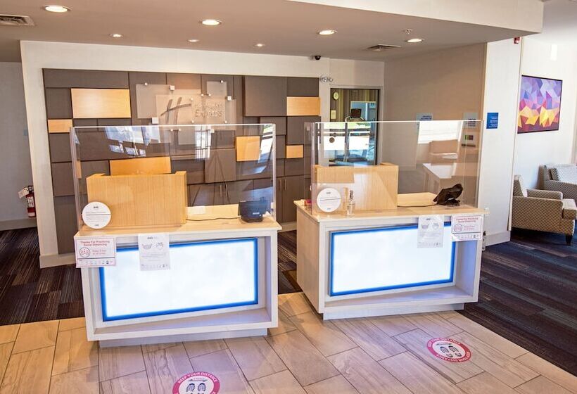 酒店 Holiday Inn Express   Red Deer North, An Ihg