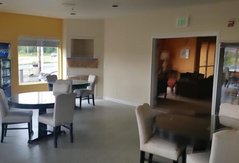 هتل Orca Inn Suites