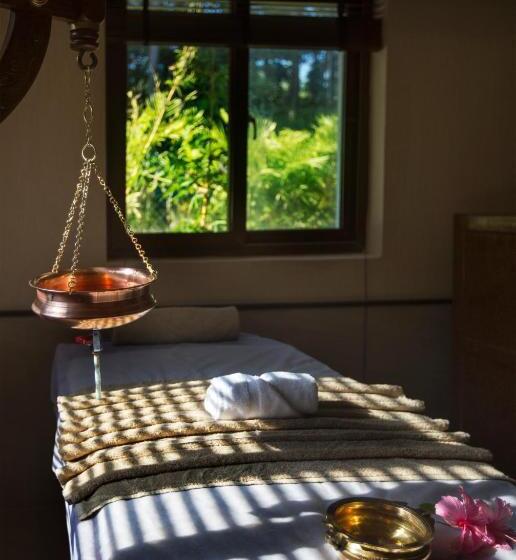 בית מלון כפרי Purple Palms Resort & Spa