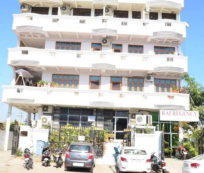 Fotos del hotel Raj Regency:  17