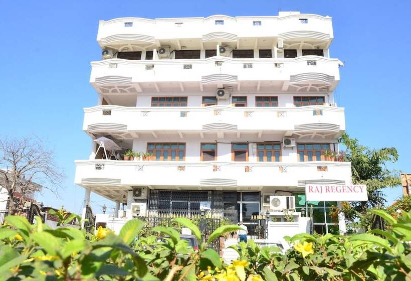 Fotos del hotel Raj Regency:  15