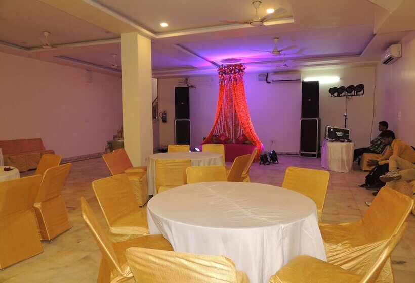 Fotos del hotel Raj Regency:  2