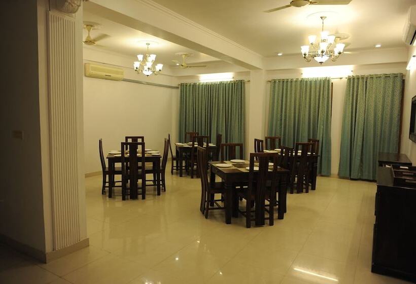 Fotos del hotel Raj Regency:  10