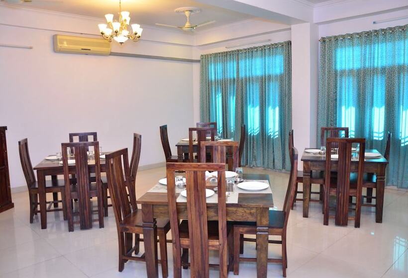 Fotos del hotel Raj Regency:  9