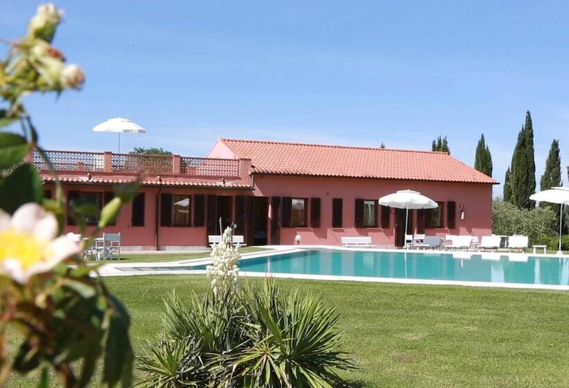 Отель Relais Santa Genoveffa
