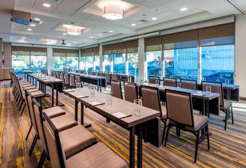 هتل Springhill Suites By Marriott Jackson Hole