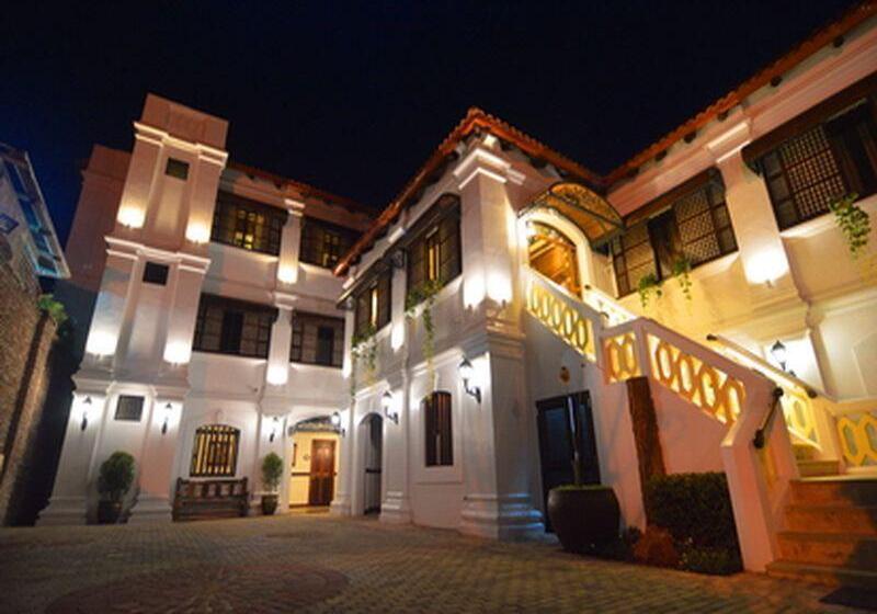 هتل Veneto De Vigan
