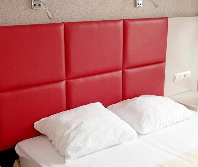 Otel Elisa Inn
