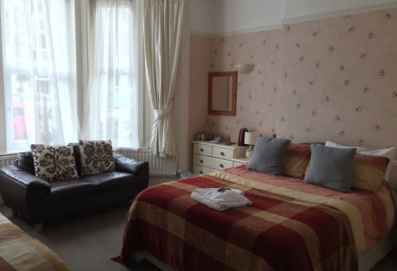 פנסיון Albany Lodge Guest House