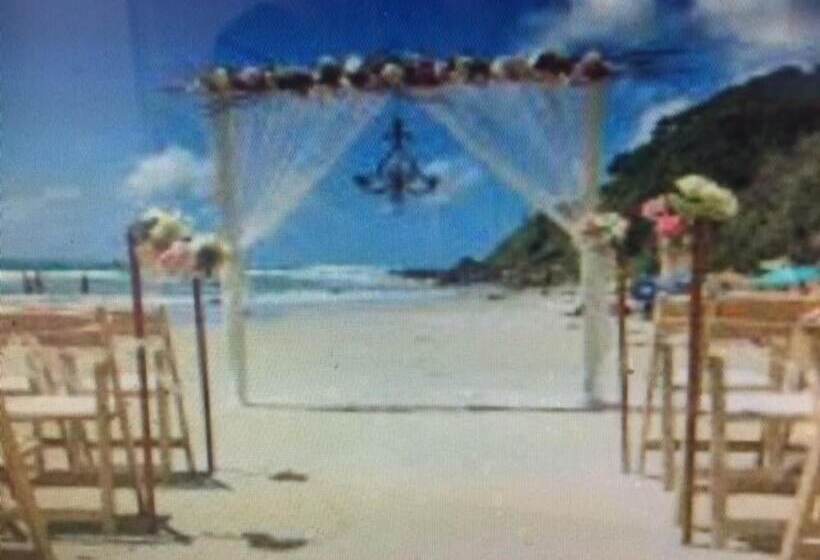 The Butter Factory Byron Bay