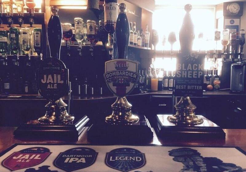 The Globe Inn