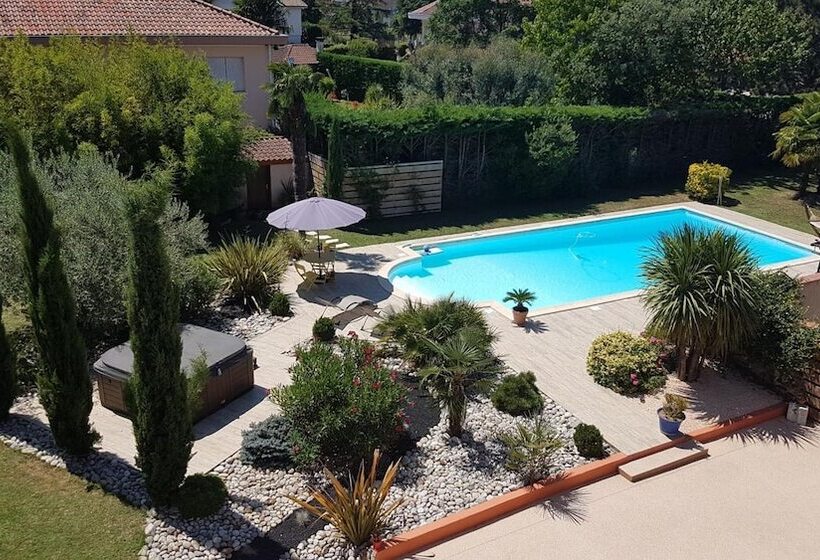 تختخواب و صبحانه Chambre D Hôtes Et Spa
