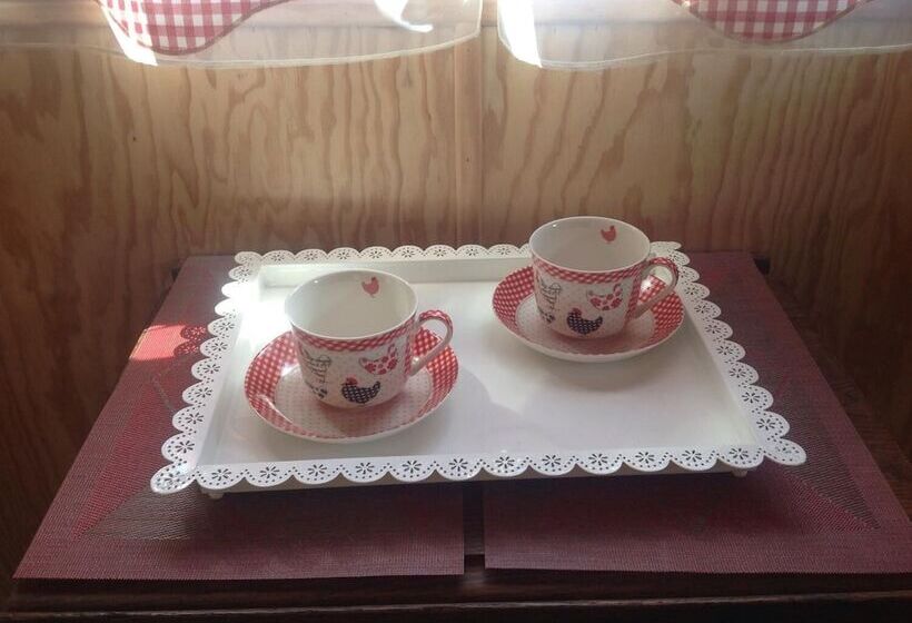 تختخواب و صبحانه Chambres & Roul Hotes De La Rance