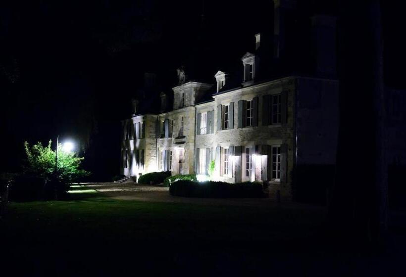 تختخواب و صبحانه Château De Planchevienne
